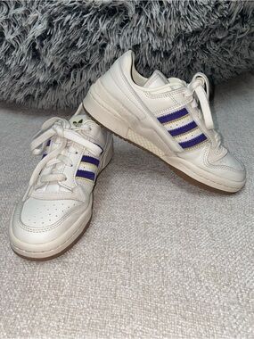 adidas Forum Low CL Sneaker White Gold Blue JH7940 Women's Size 6 Streetwear